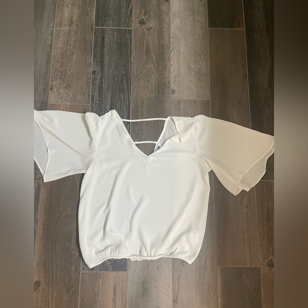 Express Cream Blouse. Size Small.